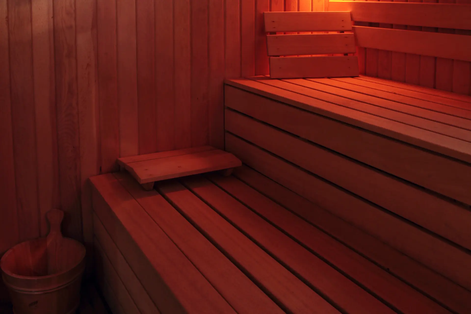 Sauna & Jacuzzi